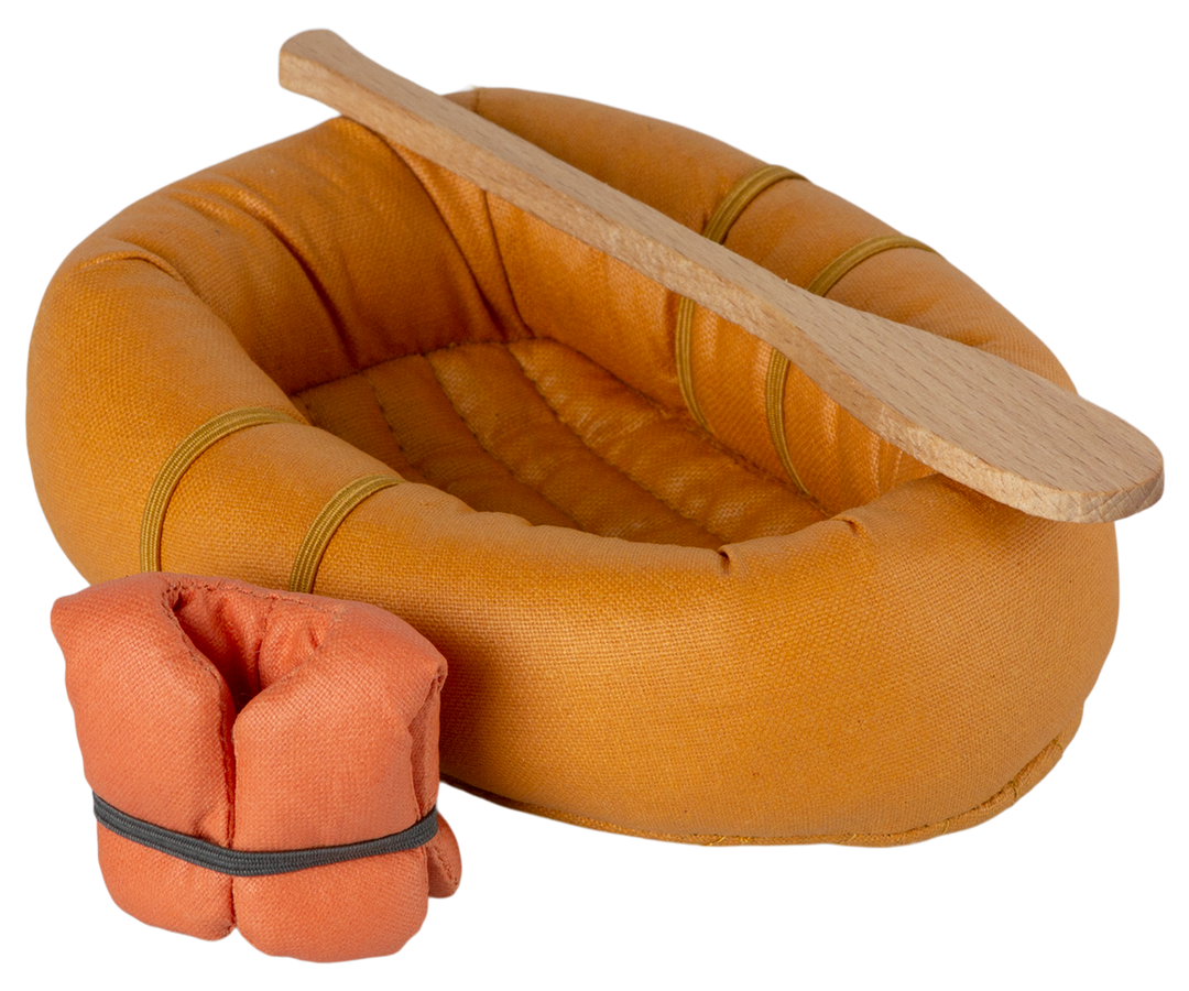 Maileg Rubber boat, Mouse- Dusty Yellow