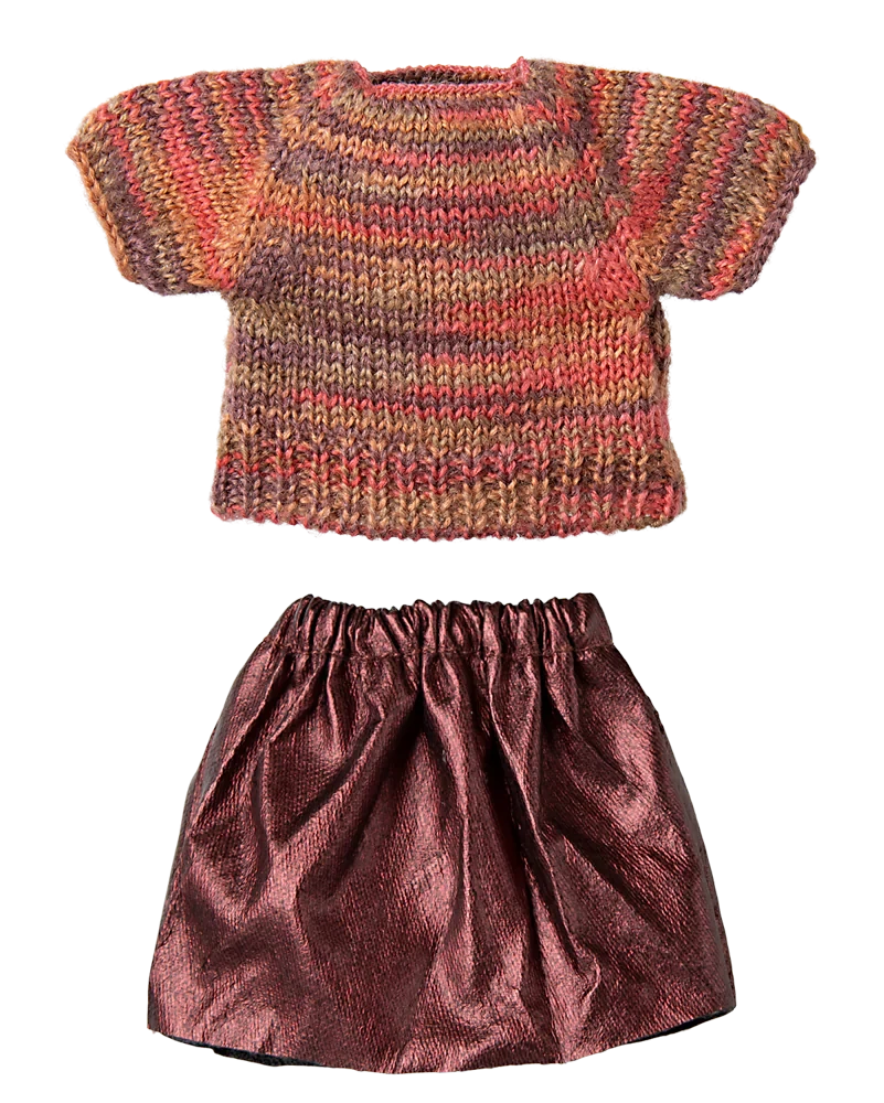 Skirt and Knitted Blouse, Mum Mouse
