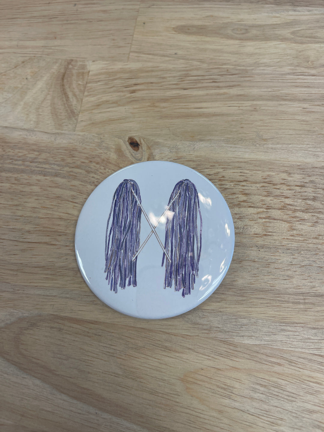 Auburn Round Shaker Button