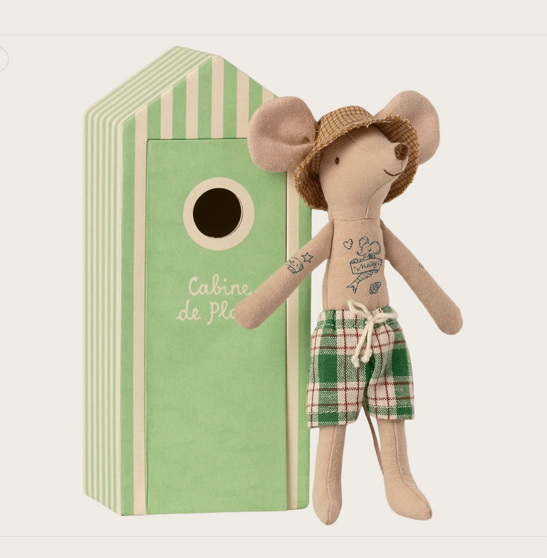 Maileg Beach Mice - dad in cabin de plage