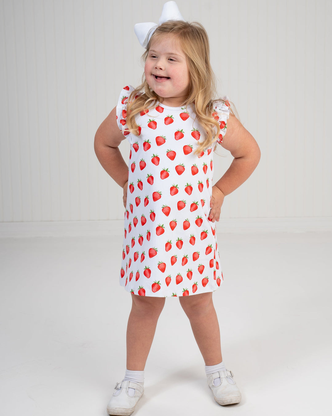 Lori Strawberry Dress