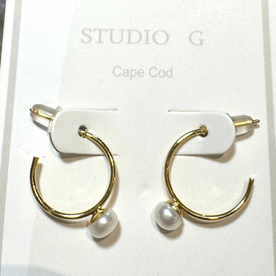 #1251-Petite Hoop with Freshwater Pearl