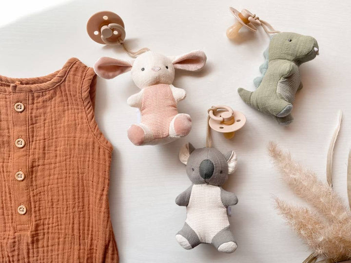 Itzy Ritzy - *NEW OPTIONS* Bitzy Pal Natural Rubber Pacifier & Plush: Bow