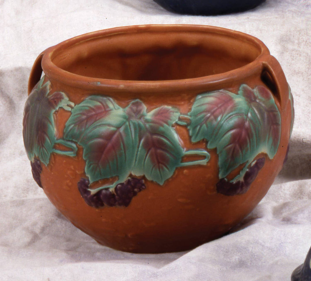 AA Importing - Roseville-Style,Jardinere Blackberry Pot in Brown & Green,6": Green