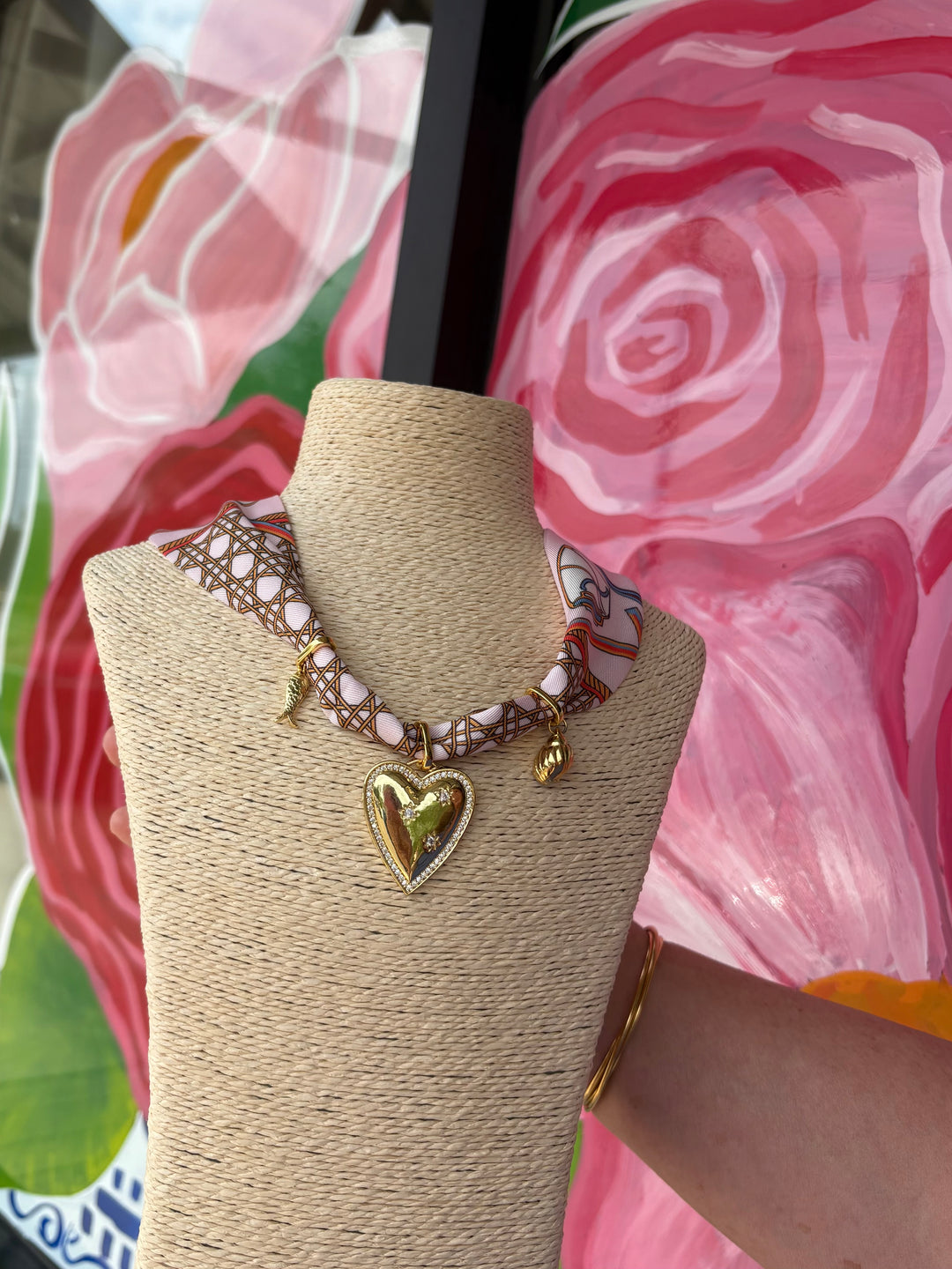 Scarf necklace