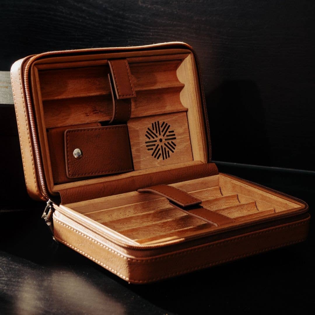Fluid And Fire - Regis 6-Slot Leather Travel Case – Cutter, Torch & Humidity Chamber: Maroon Case + Torch Lighter With Built-in Cutter