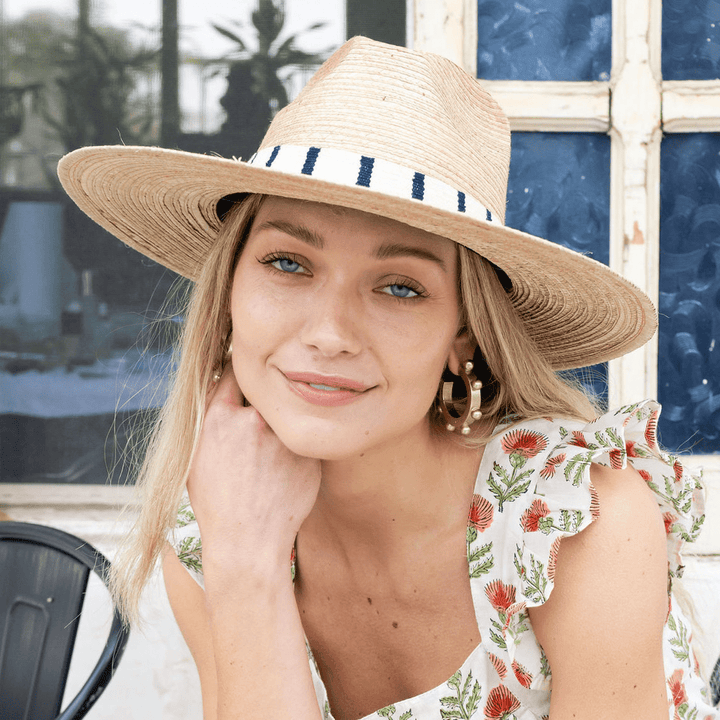 Sunshine Tienda - Gold Metallic Bead Hoops