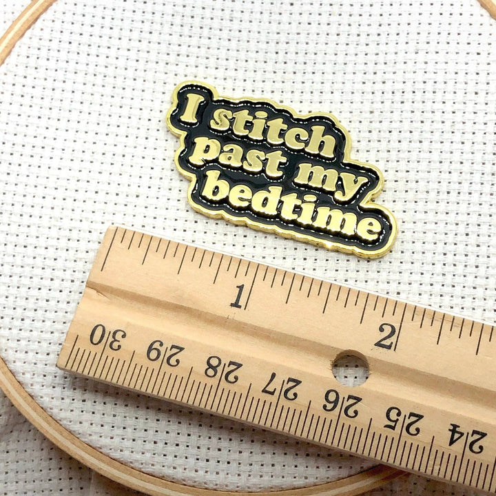 Snarky Crafter Designs - I Stitch Past My Bedtime Magnetic Enamel Needle Minder
