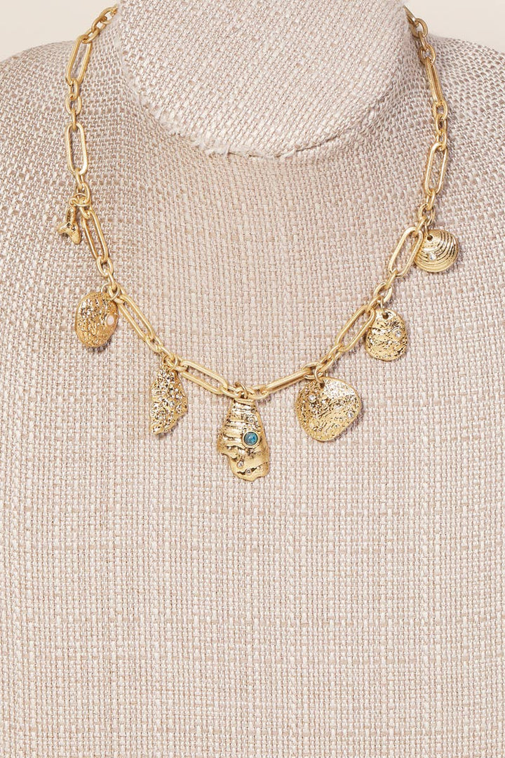 Anarchy Street - Chain Link Hammered Sea Shell Charm Necklace: GOLD