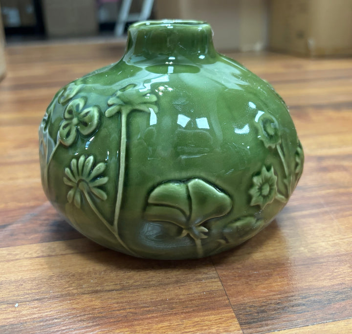 Floral Scape Relief Pattern Vase