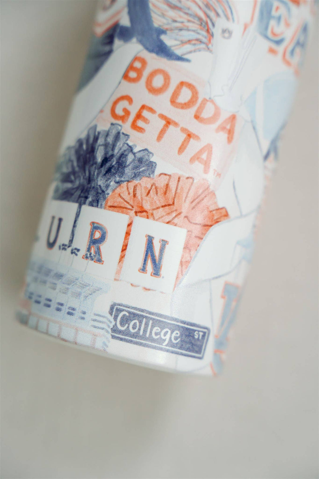 Gracefully Made Art - Auburn University 32 oz Insulated Water Bottle