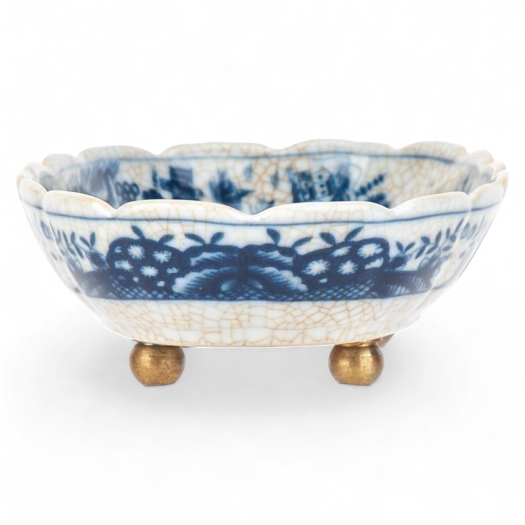 PORCELAIN DISH WITH BRONZE FEET -BLUE WILLOW