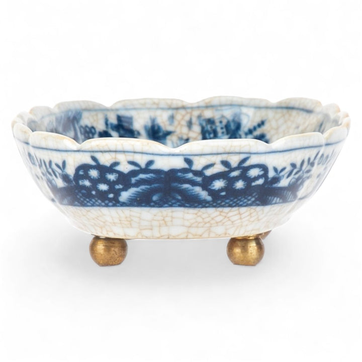 PORCELAIN DISH WITH BRONZE FEET -BLUE WILLOW