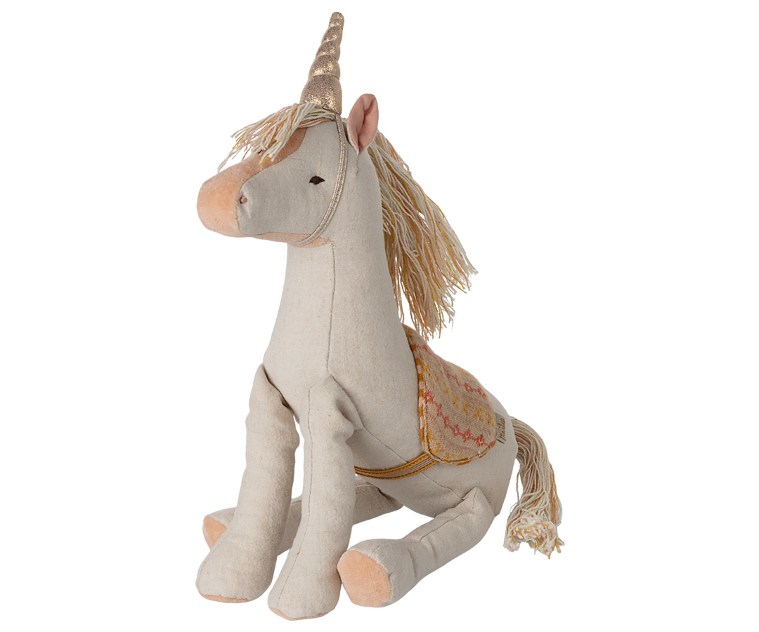 Unicorn, Medium