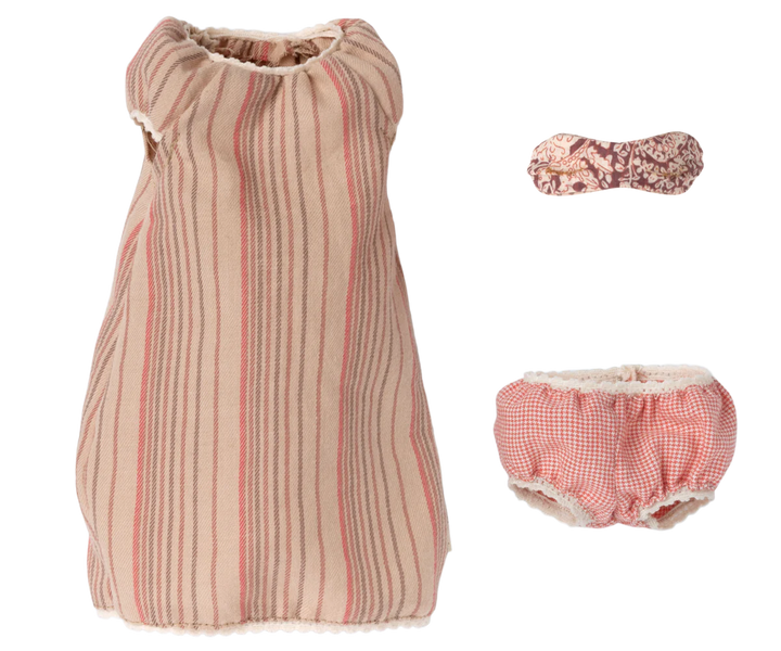 Nightgown, Medium Mouse