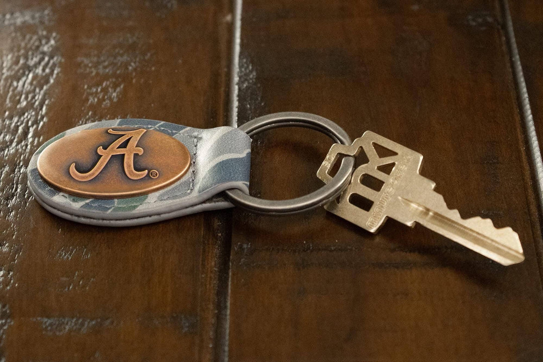 Zep-Pro - Alabama Crimson Tide Oval Camo Leather Key Fob.: Brown/Tan Camo