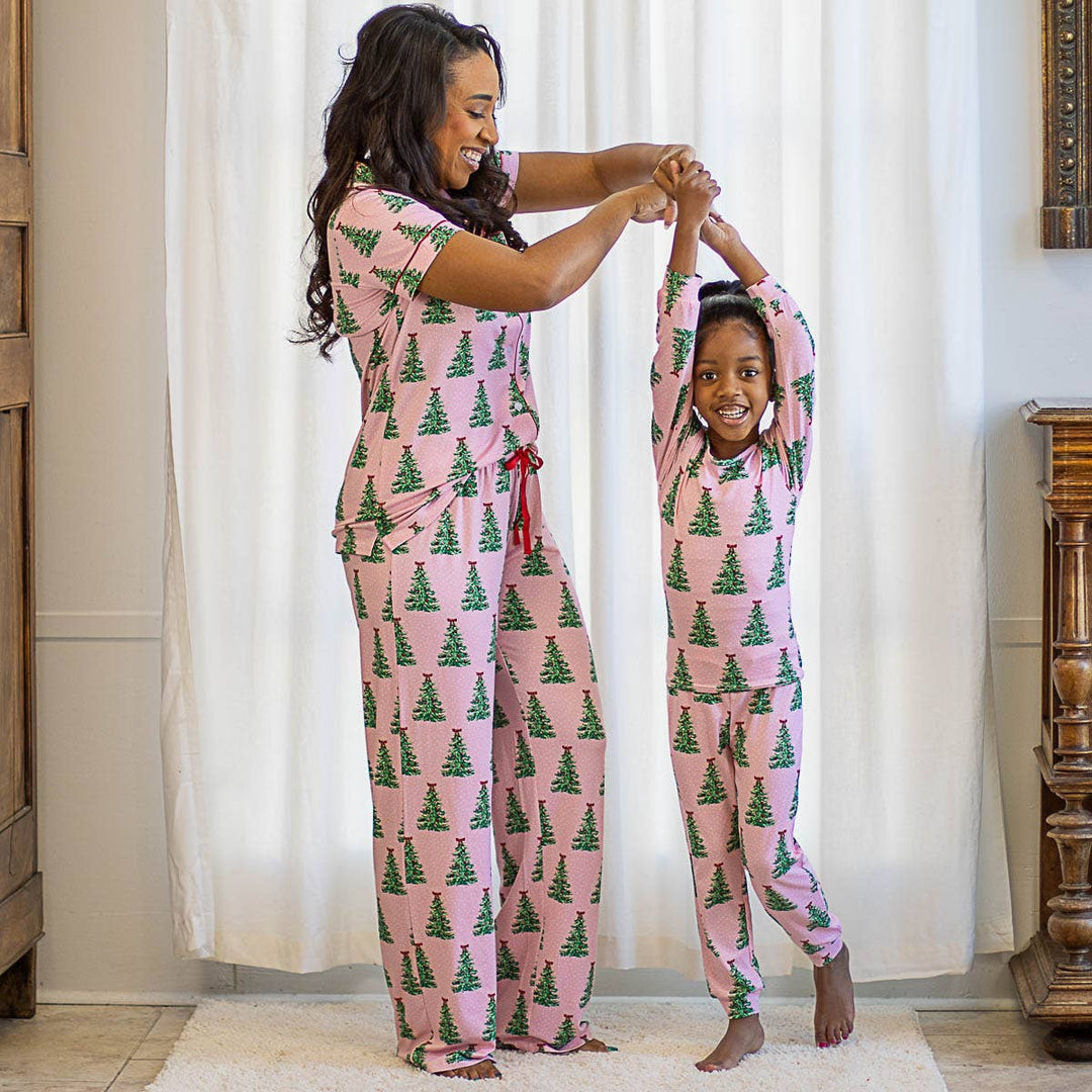 The Royal Standard - Kid's Noelle Tree Long Sleeve Pajamas   Light Pink/Multi   -Asst.: 5T