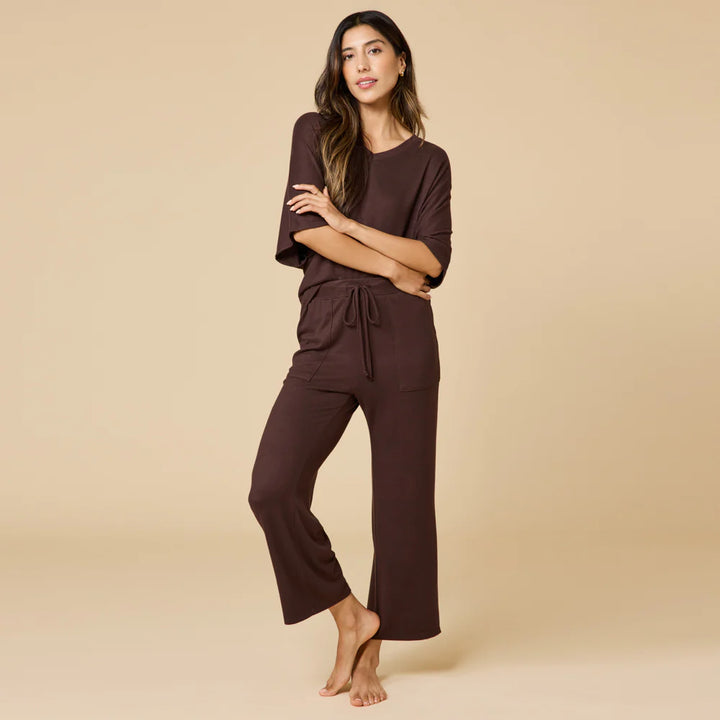 Dream-Relaxed-V-Neck-with-Capri-Lounge-Set