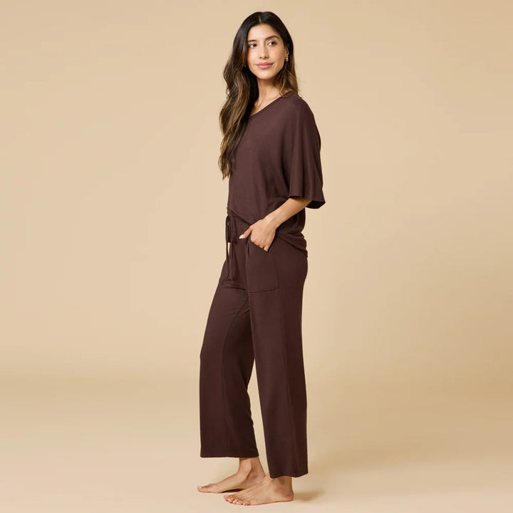 Dream Relaxed V-Neck with Capri Lounge Set