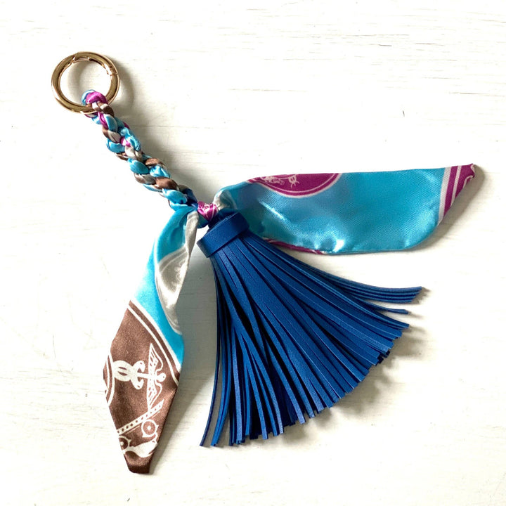 Be Clear Handbags - Amelia tassel bag charm: Taupe