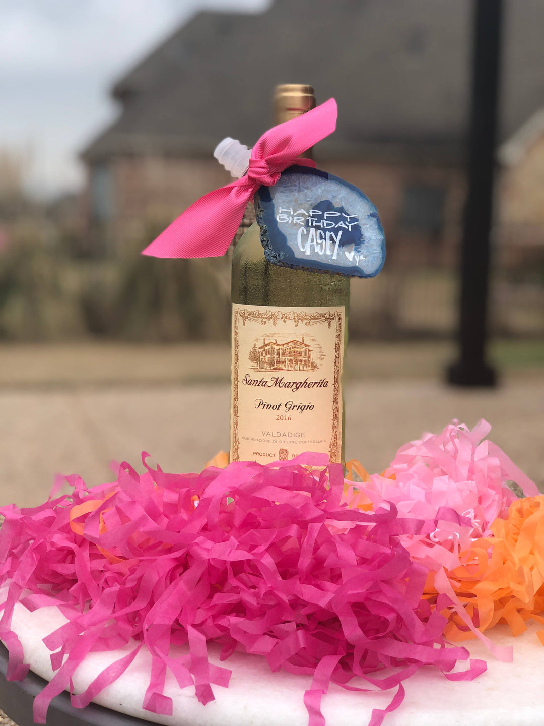 TAYLOR GRAY - Agate Wine Stoppers | shoptaylorgray: Pink