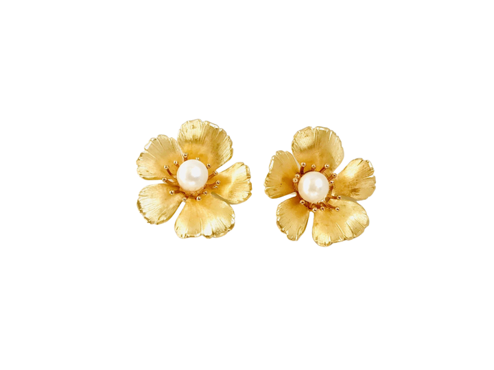 The Pink Reef - The Pink Reef small golden flower stud with pearl