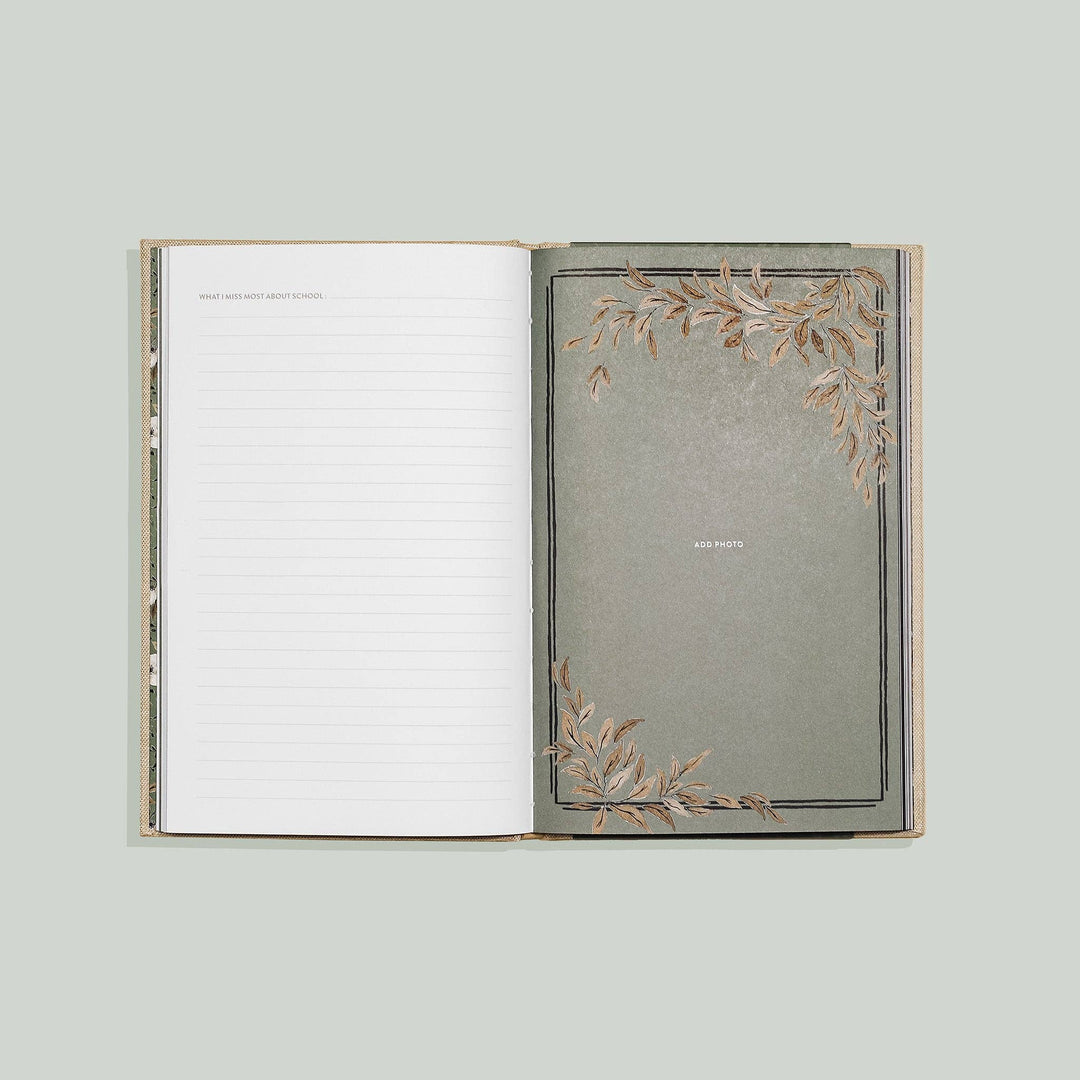 Paige Tate & Co. - Grandma's Story: A Memory and Keepsake Journal for My Family