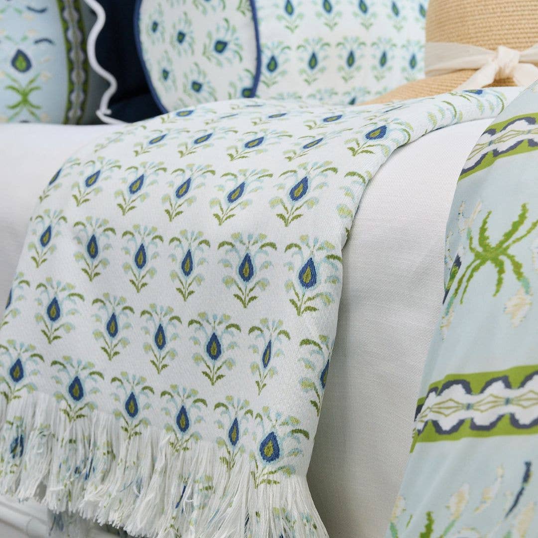 Laura Park Designs - Rosemary White Throw Blanket: One Size