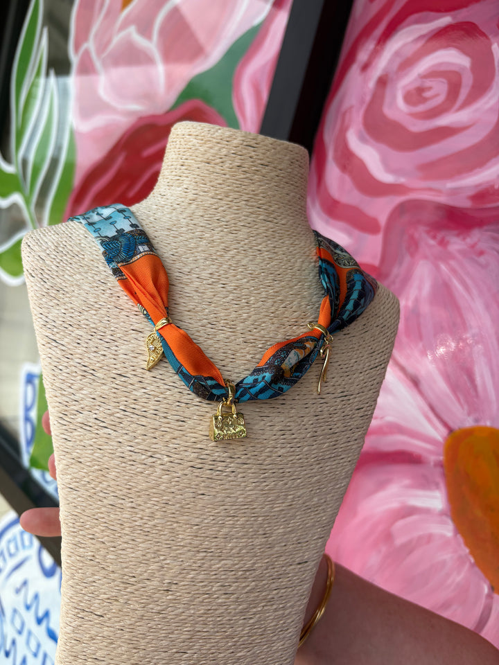 Scarf necklace