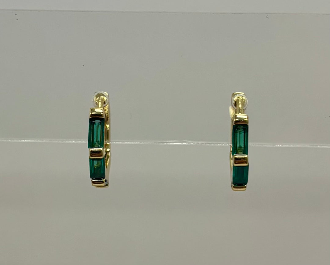 Baguette Zirconia Huggies Earring