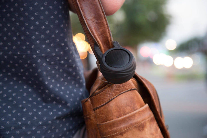 FashionIt - U Micro Speaker Holder Black