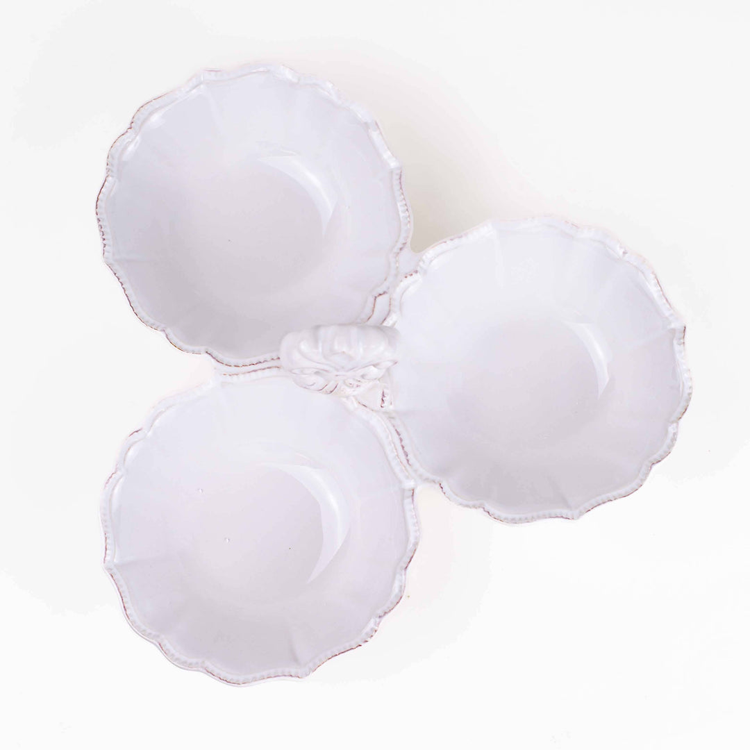 The Royal Standard - Fleur de Lis Tri Server   Antique White   9.5x3.75x9