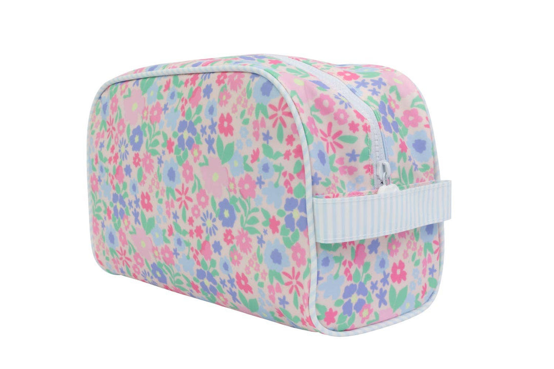 Apple Of My Isla - The Dopp Kit in Ditsy Floral