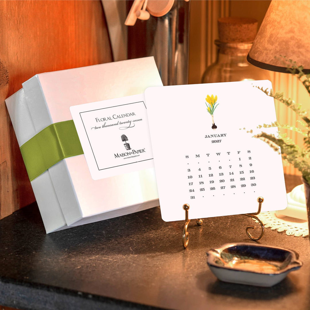 Maison de Papier - 2027 Floral Calendar with Easel: Complete Set