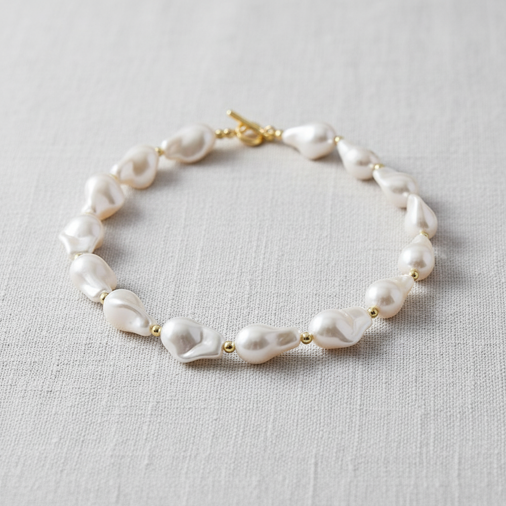 paperln - Baroque Pearl Necklace with OT Clasp