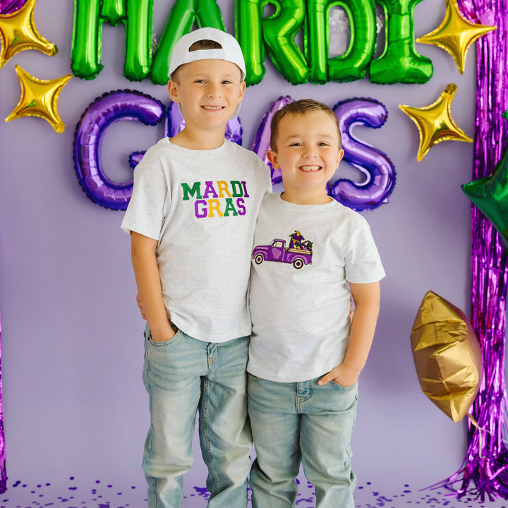 Sweet Wink - Mardi Gras Patch Short Sleeve T-Shirt - Ash - Boys Clothing: 3T