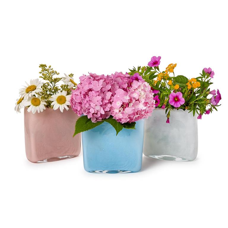 Marbled Scalloped Vase In 3 Colors