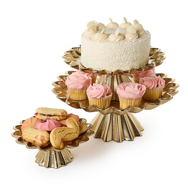 Scalloped Edge Gold Cake Stands (In 3 sizes)