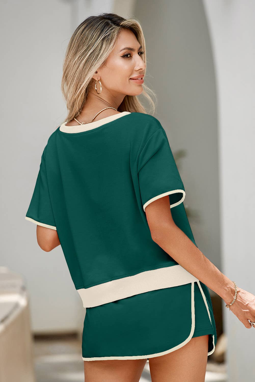 Colorblock Edge Drop Shoulder T Shirt and Skirt 2Pcs Set: Black / M