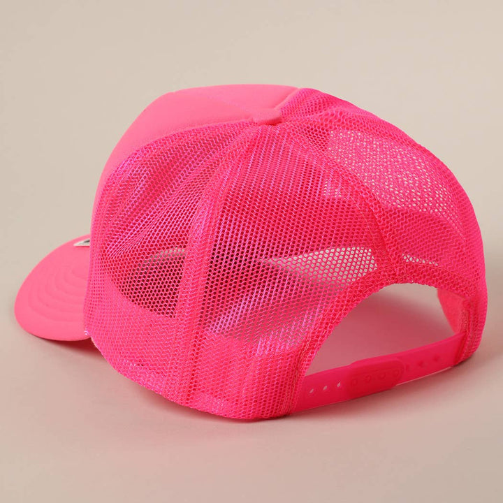 Fashion City - HONEY Text Logo Printed Mesh Back Trucker Hat: White / ONE SIZE