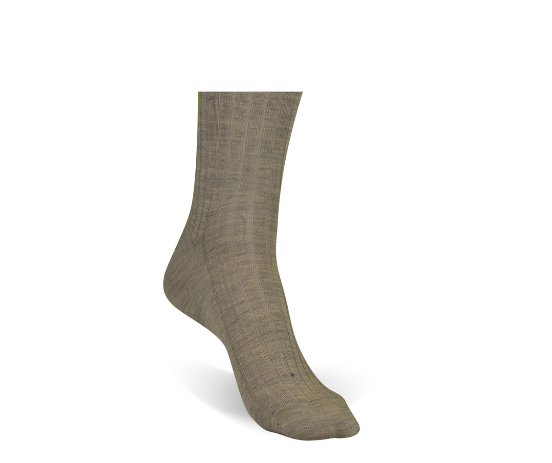 ELL & Atty - Superwash Merino Wool - Solid: Black / Mid-Calf