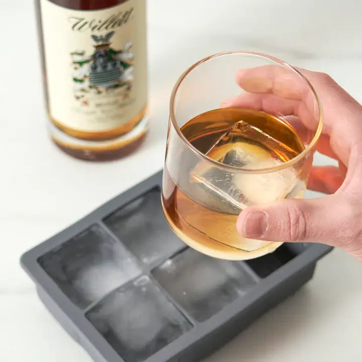 Viski - Professional: Whiskey Ice Cube Tray with Lid