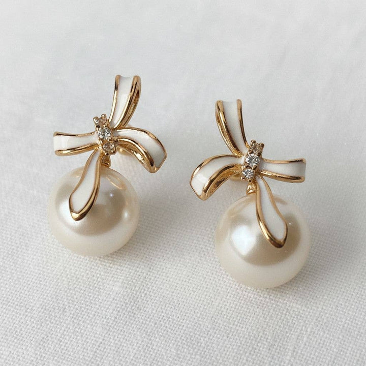 Ellemadera - Pearl Bowknot Stud Earrings with French Elegance