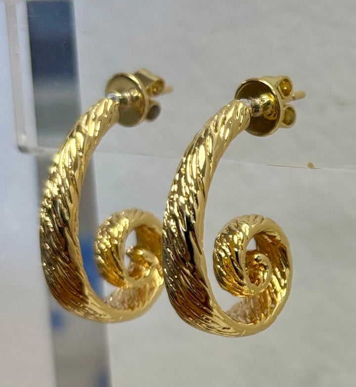 Spiral Hoop with Texture Detail Earring