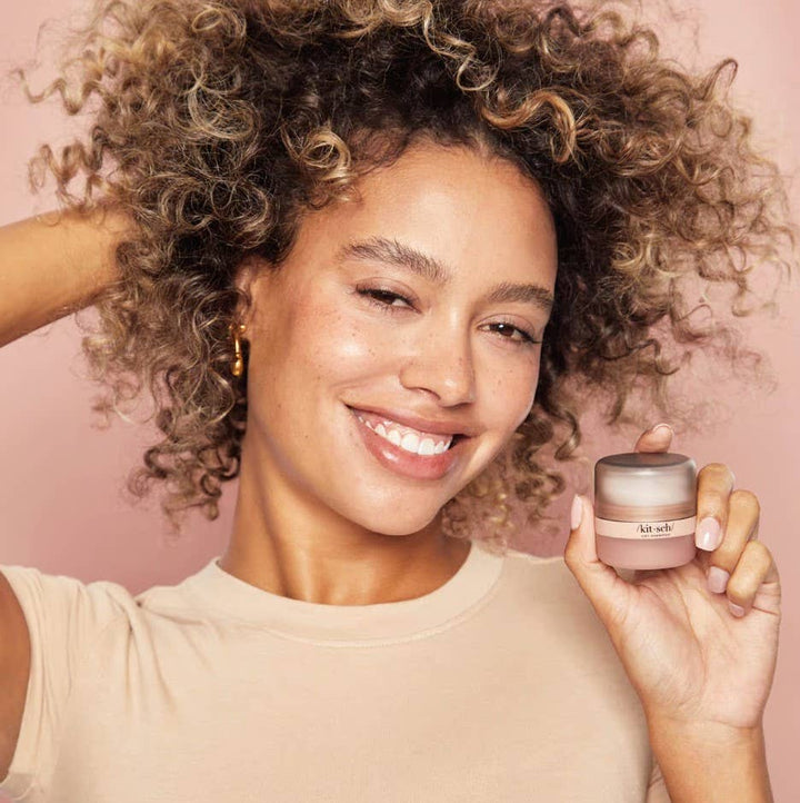 KITSCH - Light Volumizing Rice Protein Dry Shampoo with Puff