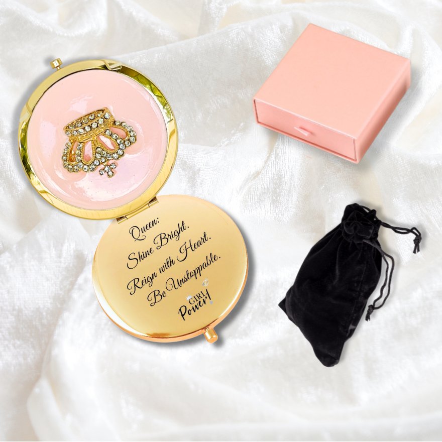 Girl Power 24/7 - Queen’s Heart Compact Mirror – Blush Pink & Gold