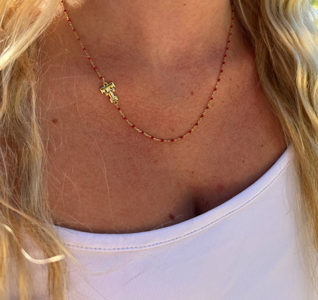 Color Shout - The College Logo Necklace: Side Set Logo on Enamel Bead Necklace: Georgia