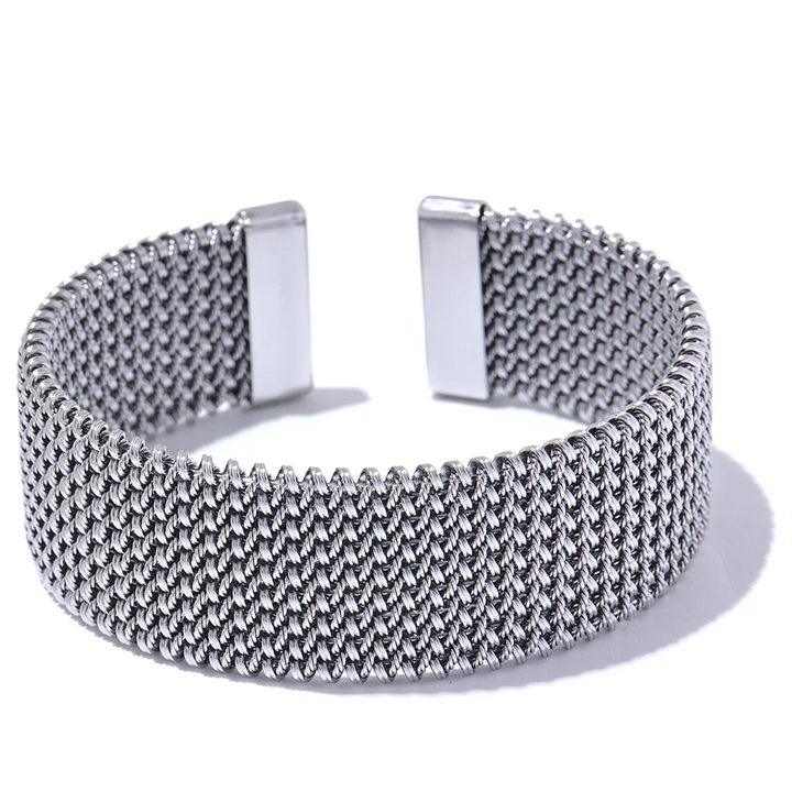 Aubrey Adele - Mesh Cuff Bracelet: Gold