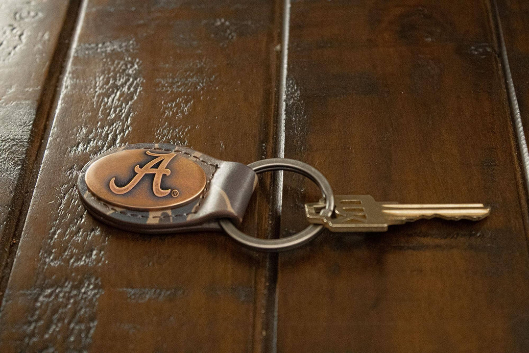 Zep-Pro - Alabama Crimson Tide Oval Camo Leather Key Fob.: Brown/Tan Camo