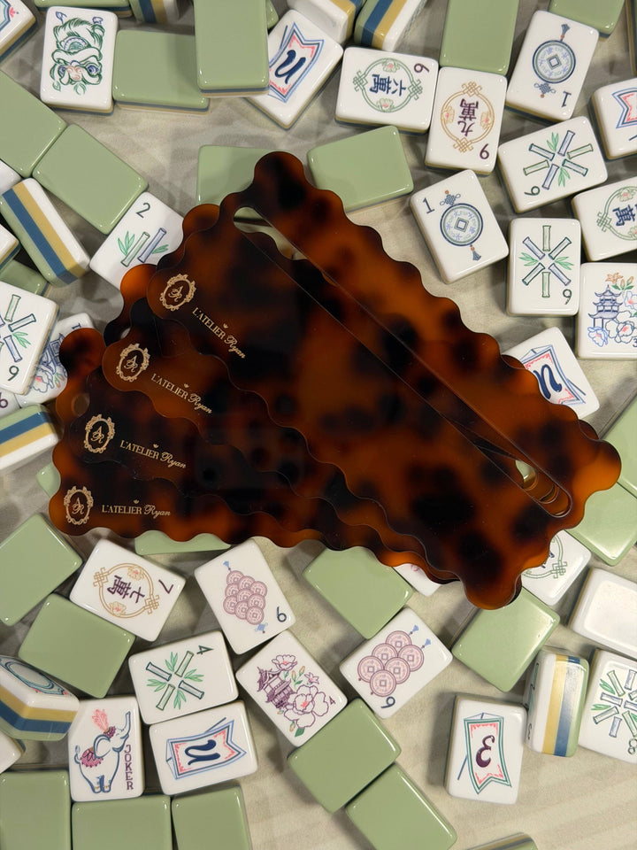 L’Atelier Ryan - Tortoiseshell Mahjong Line Reader with Gold